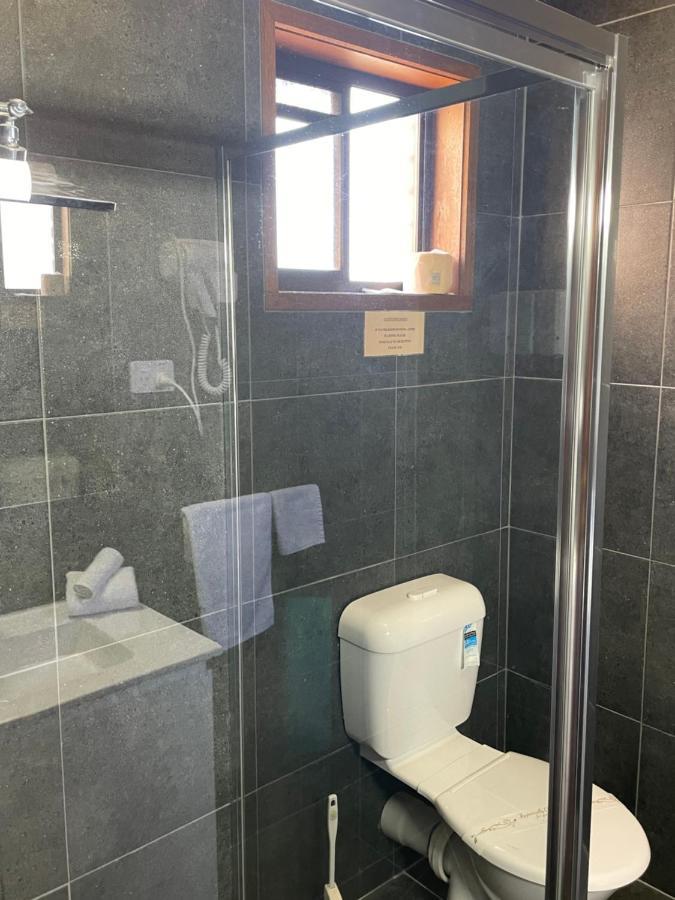 Shepparton Motor Inn Tudor House Motel Екстериор снимка