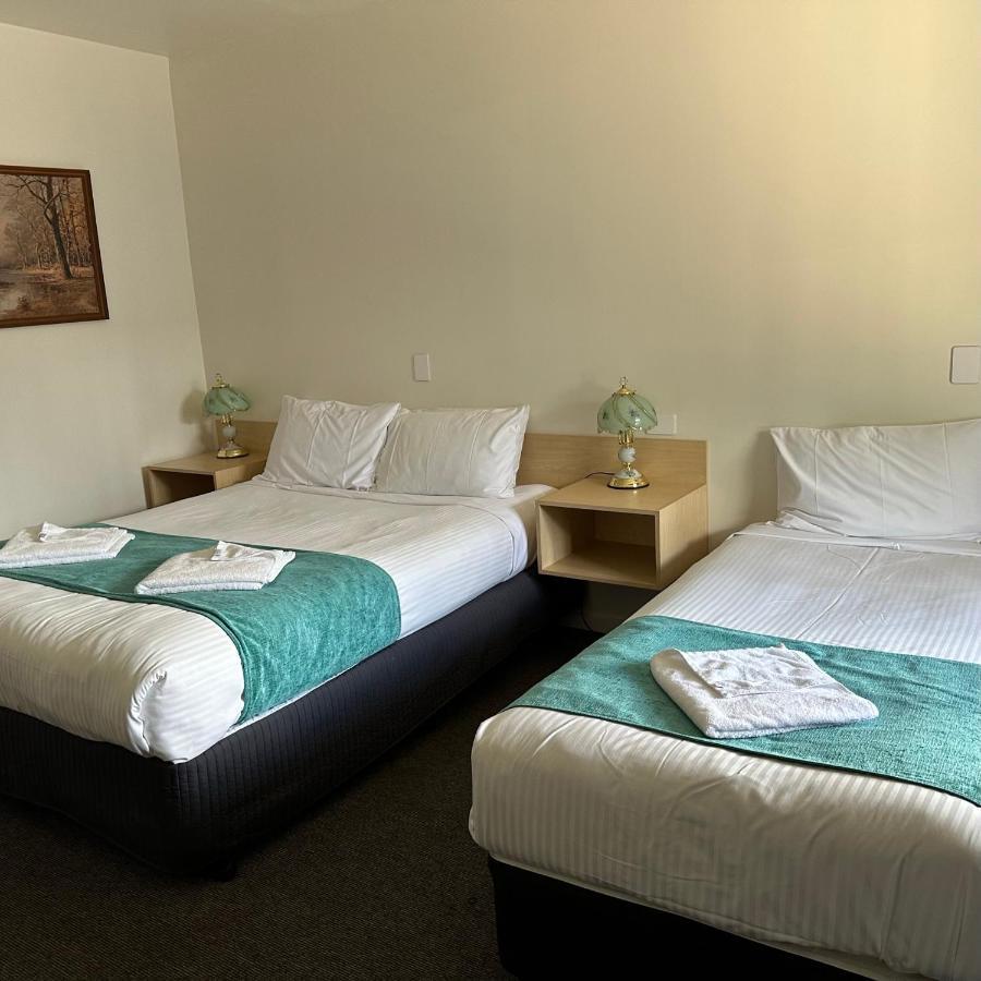 Shepparton Motor Inn Tudor House Motel Екстериор снимка